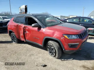 2019 Jeep Compass Trailhawk с VIN 3C4NJDDB3KT704480, выставлен на аукционе Copart как лот 48358155 с пробегом Не указан миль и Списание • Salvage title. История ставок и продаж доступна на DreamBid. Изображение 4.