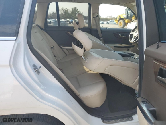 2013 Mercedes-Benz GLK-Class GLK 350 with VIN WDCGG8JB9DG051822, listed as a Copart auction lot 48649795 with 130,774 mi miles and Salvage Title. Bid and sale history available at carsss.com. Image 11.