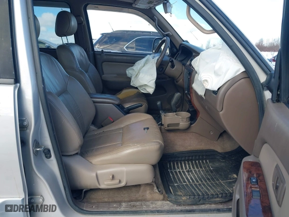 1998 Toyota 4Runner Limited with VIN JT3HN87R2W0184698, listed as a IAAI auction lot 41710285 with 176,068 mi miles. Bid and sale history available at carsss.com. Image 5.