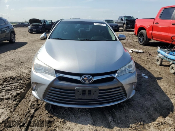 2015 Toyota Camry XLE with VIN 4T4BF1FK6FR471546, listed as a Copart auction lot 56186315 with 139,881 mi miles and Clean Title. Bid and sale history available at DreamBid. Image 5.