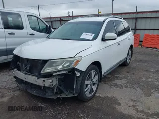 2013 Nissan Pathfinder SV with VIN 5N1AR2MNXDC664429, listed as a IAAI auction lot 41905926 with 206,027 mi miles. Bid and sale history available at carsss.com. Image 2.