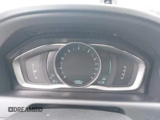 2015 Volvo XC60 T6 Premier Plus с VIN YV4902RC4F2582520, выставлен на аукционе IAAI как лот 42421517 с пробегом 163 699 миль миль и . История ставок и продаж доступна на DreamBid. Изображение 7.