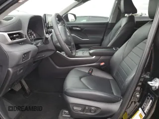 2023 Toyota Highlander L with VIN 5TDKDRAH1PS523251, listed as a Copart auction lot 87206064 with 14,605 mi miles and Salvage title. Bid and sale history available at DreamBid. Image 7.