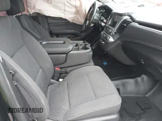 2018 Chevrolet Tahoe Commercial z VIN 1GNLCDEC6JR204921, wystawiony jako IAAI lot #42039630 z przebiegiem 96 008 mil mil oraz . Historia ofert i sprzedaży dostępna na DreamBid. Obrazek 5.