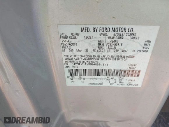 2009 Ford F-150 STX z VIN 1FTRX12W59KB81818, wystawiony jako IAAI lot #42073182 z przebiegiem 76 968 mil mil oraz . Historia ofert i sprzedaży dostępna na DreamBid. Obrazek 9.