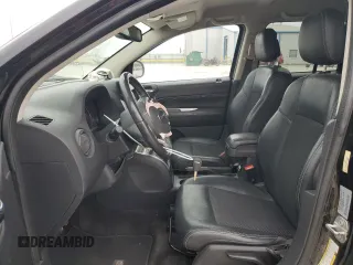 2017 Jeep Compass High Altitude with VIN 1C4NJCEB2HD182478, listed as a Copart auction lot 86349174 with 98,206 mi miles and Clean Title. Bid and sale history available at carsss.com. Image 7.