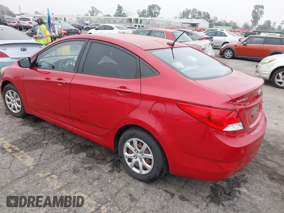 2013 Hyundai Accent GLS with VIN KMHCT4AE3DU537137, listed as a IAAI auction lot 42046119 with 158,878 mi miles. Bid and sale history available at carsss.com. Image 3.