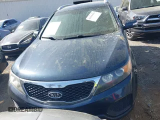 2011 Kia Sorento LX with VIN 5XYKT4A22BG123397, listed as a IAAI auction lot 41890456 with 173,669 mi miles. Bid and sale history available at carsss.com. Image 12.