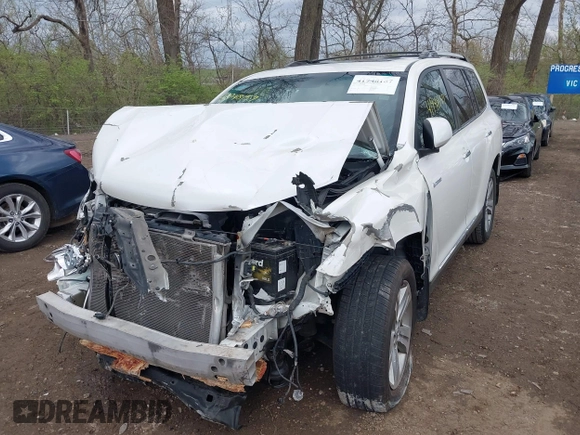 2013 Toyota Highlander Limited z VIN 5TDYK3EH5DS138469, wystawiony jako IAAI lot #41948157 z przebiegiem 135 382 mil mil oraz . Historia ofert i sprzedaży dostępna na DreamBid. Obrazek 18.