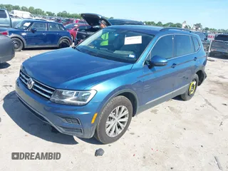 2018 Volkswagen Tiguan SEL z VIN 3VV3B7AX2JM155306, wystawiony jako IAAI lot #42457735 z przebiegiem 48 061 mil mil oraz . Historia ofert i sprzedaży dostępna na DreamBid. Obrazek 17.