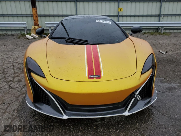 2015 McLaren 650S z VIN SBM11FAA0FW004199, wystawiony jako Copart lot #51758804 z przebiegiem 65 073 mil mil oraz Szkody całkowita. Historia ofert i sprzedaży dostępna na DreamBid. Obrazek 5.