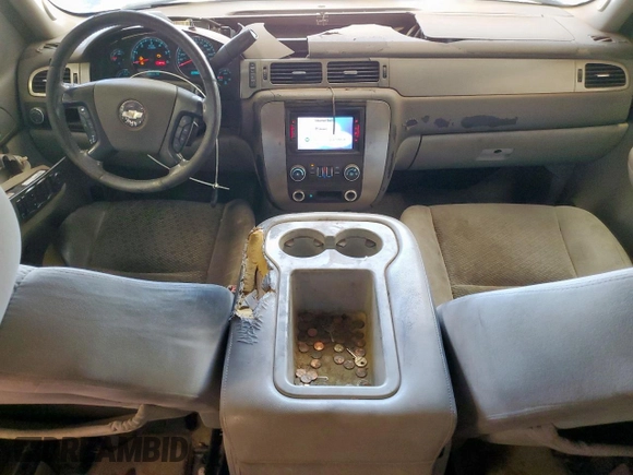2007 Chevrolet Tahoe LS with VIN 1GNFC13C77R280624, listed as a Copart auction lot 58224865 with 284,172 mi miles and Salvage title. Bid and sale history available at DreamBid. Image 8.