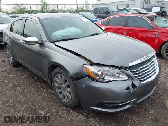 2013 Chrysler 200 Limited with VIN 1C3CCBCG8DN718207, listed as a IAAI auction lot 42136735 with 139,632 mi miles. Bid and sale history available at carsss.com. Image 1.