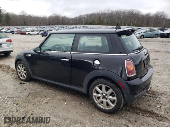2012 MINI Hardtop S with VIN WMWSV3C56CT385518, listed as a Copart auction lot 48156265 with 146,614 mi miles and Clean title. Bid and sale history available at DreamBid. Image 2.