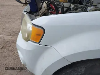 2008 Ford Escape XLT с VIN 1FMCU03118KB61510, выставлен на аукционе IAAI как лот 42626112 с пробегом 185 662 миль миль и . История ставок и продаж доступна на DreamBid. Изображение 6.