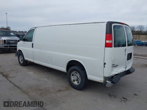 2011 Chevrolet Express Cargo with VIN 1GCWGGBA3B1140951, listed as a IAAI auction lot 42093707 with 343,603 mi miles and . Bid and sale history available at DreamBid. Image 3.