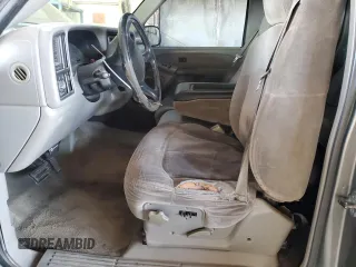 2000 Chevrolet Silverado 1500 with VIN 2GCEC19V8Y1176554, listed as a Copart auction lot 84946274 with 226,519 mi miles and Clean Title. Bid and sale history available at carsss.com. Image 7.