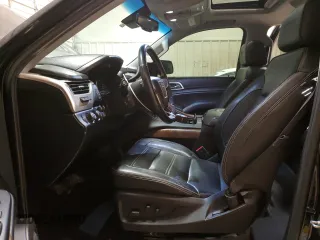 2019 GMC Yukon Denali with VIN 1GKS2CKJ9KR186604, listed as a Copart auction lot 73211694 with 110,069 mi miles and Salvage Title. Bid and sale history available at carsss.com. Image 7.