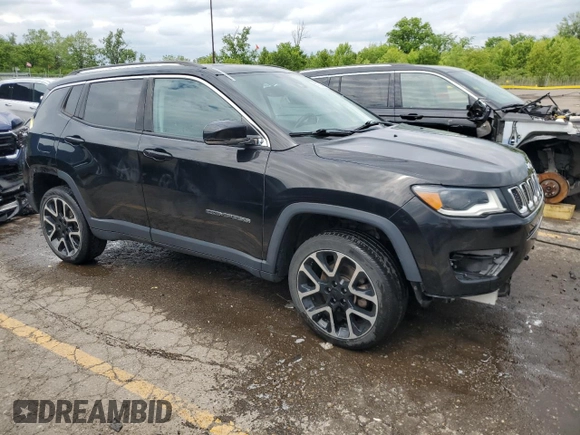 2018 Jeep Compass Limited z VIN 3C4NJDCB0JT101048, wystawiony jako Copart lot #58133885 z przebiegiem 62 177 mil mil oraz Czysty tytuł • Clean title. Historia ofert i sprzedaży dostępna na DreamBid. Obrazek 4.