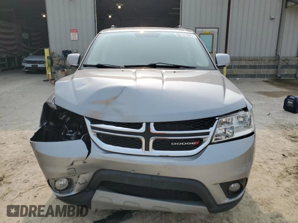 2017 Dodge Journey SXT with VIN 3C4PDCBG5HT599636, listed as a Copart auction lot 60121895 with 54,659 mi miles and Salvage title. Bid and sale history available at DreamBid. Image 5.