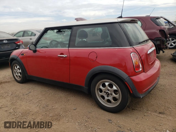 2005 MINI Hardtop with VIN WMWRC33475TC59069, listed as a Copart auction lot 51551605 with 87,900 mi miles and Clean title. Bid and sale history available at DreamBid. Image 2.