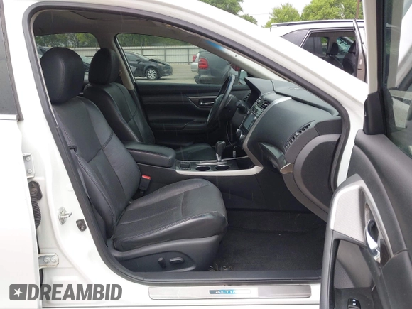 2015 Nissan Altima S with VIN 1N4AL3AP4FN309576, listed as a IAAI auction lot 41924345 with 163,124 mi miles and . Bid and sale history available at DreamBid. Image 5.