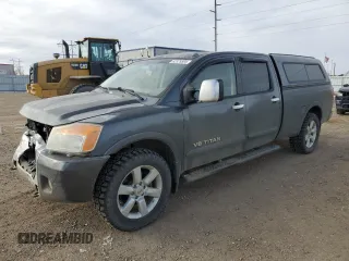 2008 Nissan Titan z VIN 1N6BA07F38N300420, wystawiony jako Copart lot #82329504 z przebiegiem 175 735 mil mil oraz Szkody całkowita. Historia ofert i sprzedaży dostępna na DreamBid. Obrazek 1.