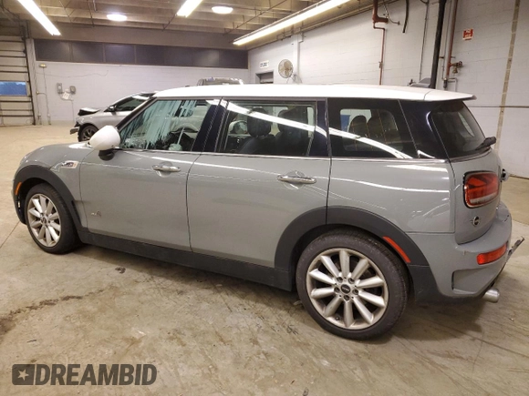 2021 MINI Clubman Cooper S with VIN WMWXJ1C00M2P11606, listed as a Copart auction lot 80528064 with 35,844 mi miles and Salvage Title. Bid and sale history available at carsss.com. Image 2.
