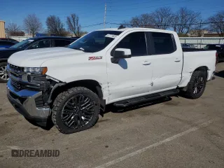 2021 Chevrolet Silverado 1500 LT with VIN 1GCUYDED4MZ323286, listed as a Copart auction lot 47771825 with 38,515 mi miles and Salvage Title. Bid and sale history available at DreamBid. Image 1.