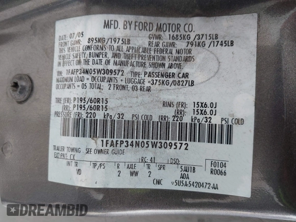 2005 Ford Focus S with VIN 1FAFP34N05W309572, listed as a IAAI auction lot 41861194 with 216,943 mi miles. Bid and sale history available at carsss.com. Image 9.