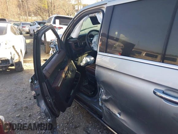 2024 Ford Expedition Max Limited with VIN 1FMJK2A89REA38160, listed as a IAAI auction lot 41769186 with 29,783 mi miles and . Bid and sale history available at DreamBid. Image 17.