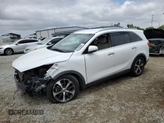 2017 Kia Sorento EX z VIN 5XYPH4A57HG301802, wystawiony jako Copart lot #55183885 z przebiegiem 128 064 mil mil oraz Szkoda całkowita • Salvage title. Historia ofert i sprzedaży dostępna na DreamBid. Obrazek 1.