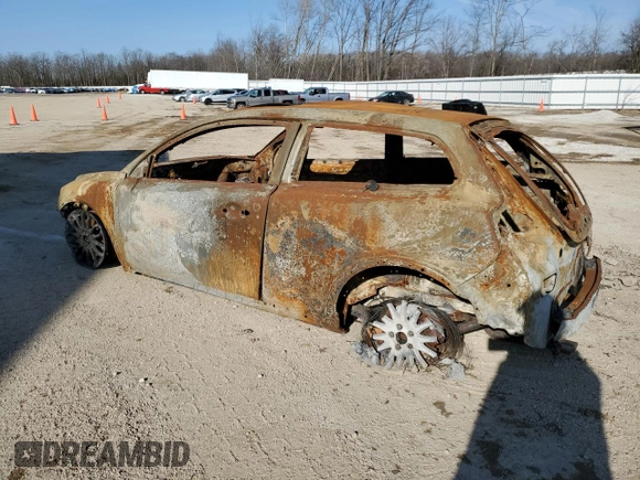 2009 Volvo C30 z VIN YV1MK672692148929, wystawiony jako Copart lot #84066094 z przebiegiem Nie podano mil oraz Nie do naprawy • Non repairable. Historia ofert i sprzedaży dostępna na DreamBid. Obrazek 2.