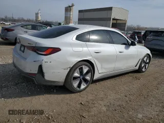2023 BMW i4 eDrive40 with VIN WBY73AW06PFP85519, listed as a Copart auction lot 46421604 with 18,752 mi miles. Bid and sale history available at carsss.com. Image 3.