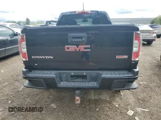 2015 GMC Canyon 4WD SLE with VIN 1GTG6BE33F1117408, listed as a Copart auction lot 68904364 with 258,676 mi miles and Clean Title. Bid and sale history available at carsss.com. Image 6.