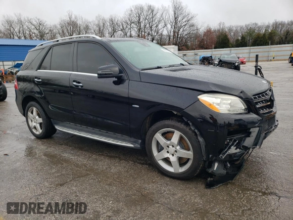2012 Mercedes-Benz M 550 with VIN 4JGDA7DB4CA049084, listed as a Copart auction lot 42613525 with 88,864 mi miles and Clean title. Bid and sale history available at DreamBid. Image 4.