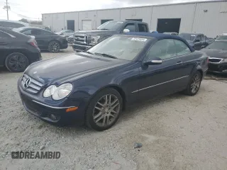 2009 Mercedes-Benz CLK-Class 3.5L with VIN WDBTK56F09T104336, listed as a Copart auction lot 72123484 with 113,718 mi miles and Clean Title. Bid and sale history available at carsss.com. Image 1.