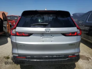 2025 Honda CR-V LX with VIN 5J6RS3H20SL003078, listed as a Copart auction lot 74494704 with 1,611 mi miles and Non Repairable. Bid and sale history available at DreamBid. Image 6.