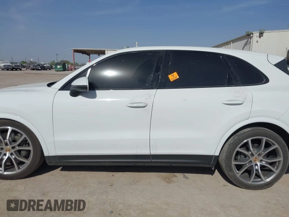 2019 Porsche Cayenne S with VIN WP1AB2AY7KDA64786, listed as a IAAI auction lot 41827520 with 75,785 mi miles and . Bid and sale history available at DreamBid. Image 13.