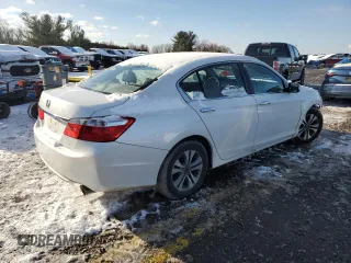 2014 Honda Accord LX with VIN 1HGCR2F35EA134201, listed as a Copart auction lot 41395065 with 83,196 mi miles and Salvage Title. Bid and sale history available at carsss.com. Image 3.