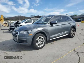 2018 Audi Q5 Premium z VIN WA1ANAFY9J2064983, wystawiony jako Copart lot #48661945 z przebiegiem 91 125 mil mil oraz Szkoda całkowita • Salvage title. Historia ofert i sprzedaży dostępna na DreamBid. Obrazek 1.