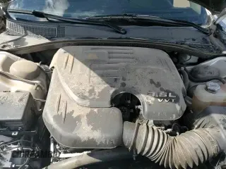 2020 Chrysler 300 Limited с VIN 2C3CCAEG7LH141815, выставлен на аукционе Copart как лот 62879585 с пробегом 108 264 миль миль и Списание • Salvage title. История ставок и продаж доступна на DreamBid. Изображение 15.