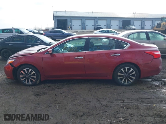 2016 Nissan Altima SR with VIN 1N4AL3AP1GC269826, listed as a IAAI auction lot 41664309 with 70,740 mi miles and . Bid and sale history available at carsss.com. Image 14.