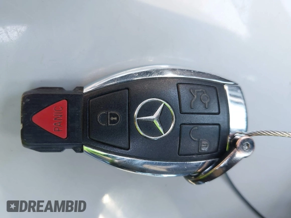 2007 Mercedes-Benz E-Class 3.5L with VIN WDBUF56X07B174780, listed as a IAAI auction lot 42007204 with 150,527 mi miles. Bid and sale history available at carsss.com. Image 11.
