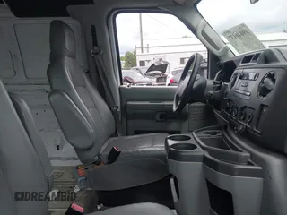 2013 Ford Econoline Cargo Commercial с VIN 1FTSS3EL0DDA70863, выставлен на аукционе IAAI как лот 39840137 с пробегом 525 498 миль миль и . История ставок и продаж доступна на DreamBid. Изображение 5.