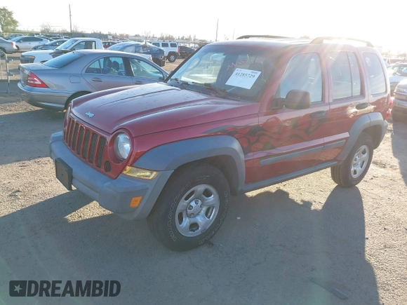 2005 Jeep Liberty Sport with VIN 1J4GK48K85W665278, listed as a IAAI auction lot 41285729 with 219,031 mi miles. Bid and sale history available at carsss.com. Image 2.