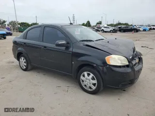 2009 Chevrolet Aveo LS with VIN KL1TD56E49B629772, listed as a Copart auction lot 79640124 with 121,704 mi miles and Salvage Title. Bid and sale history available at carsss.com. Image 4.