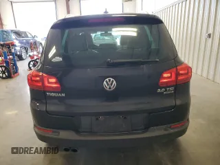 2012 Volkswagen Tiguan S with VIN WVGBV7AX9CW541088, listed as a Copart auction lot 49881585 with 141,540 mi miles and Salvage Title. Bid and sale history available at DreamBid. Image 6.