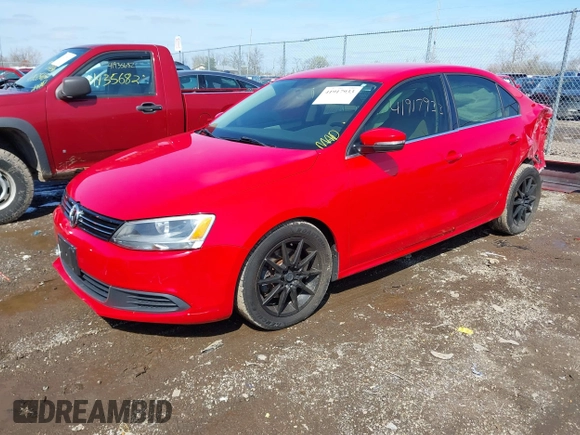 2013 Volkswagen Jetta SE z VIN 3VWDP7AJ2DM396638, wystawiony jako IAAI lot #41917933 z przebiegiem 156 882 mil mil oraz . Historia ofert i sprzedaży dostępna na DreamBid. Obrazek 18.
