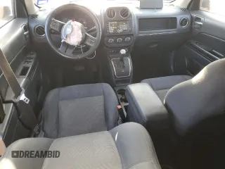 2015 Jeep Patriot Latitude with VIN 1C4NJPFB4FD298011, listed as a Copart auction lot 52152845 with 95,101 mi miles and Salvage Title. Bid and sale history available at DreamBid. Image 8.